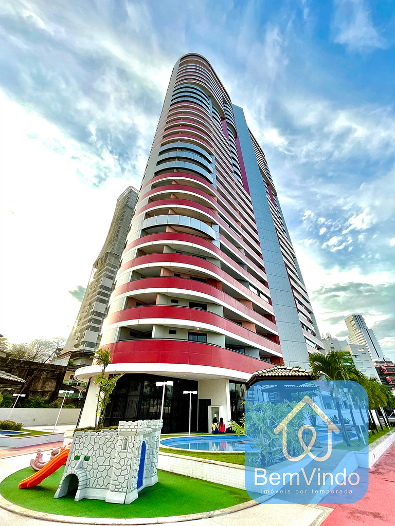 Apartamento completo e luxuoso com serviço de hote