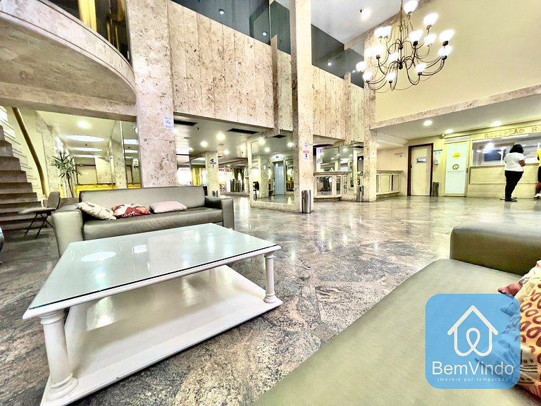 Apartamento completo com píer e acesso ao mar