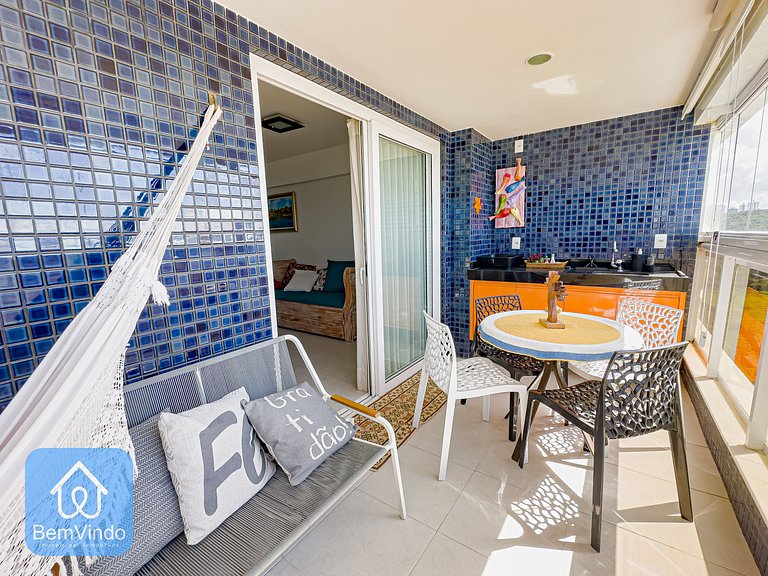 Apartamento com Incrível Vista Mar em Armação