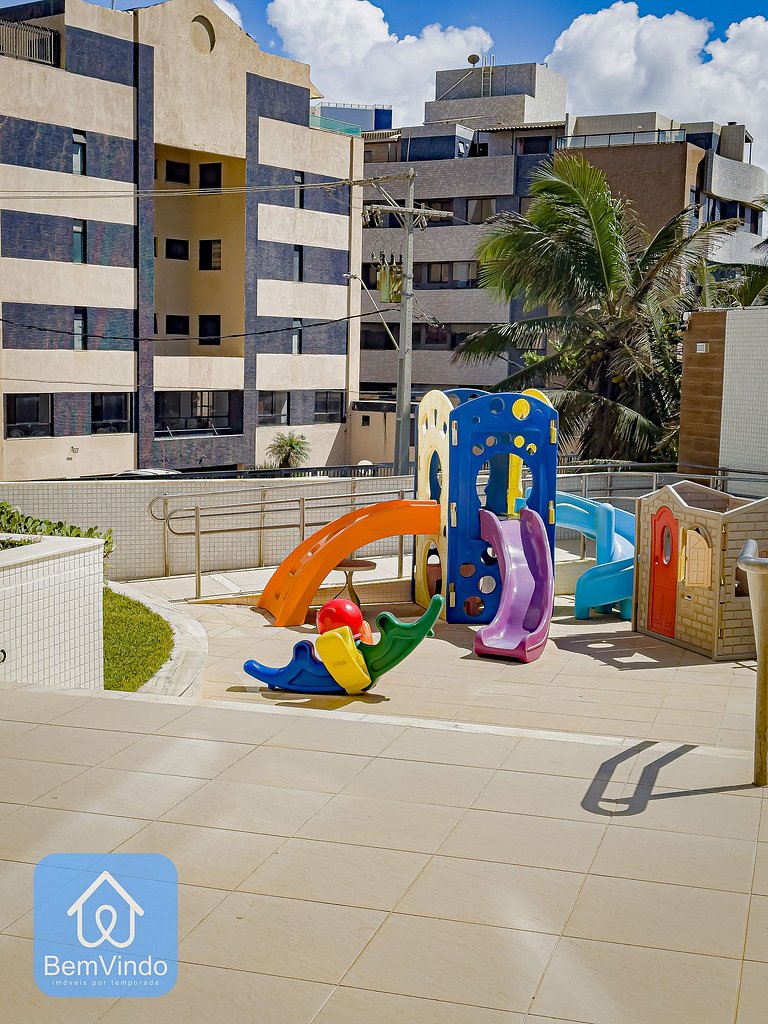 Apartamento com Incrível Vista Mar em Armação