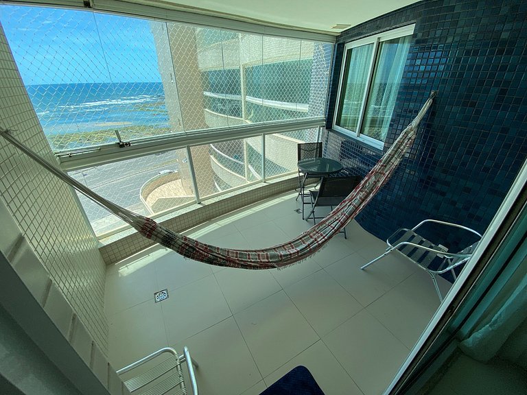 Apartamento completo e com vista mar na Orla de Salvador