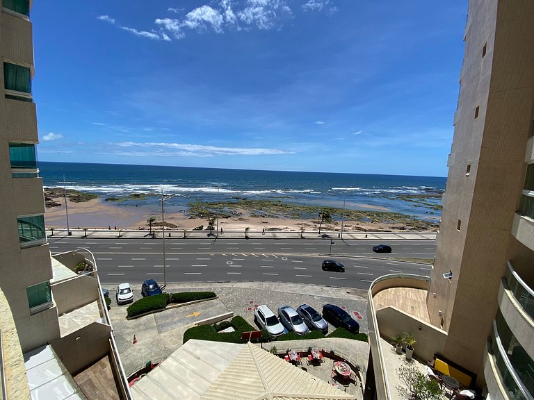Apartamento completo e com vista mar na Orla de Salvador