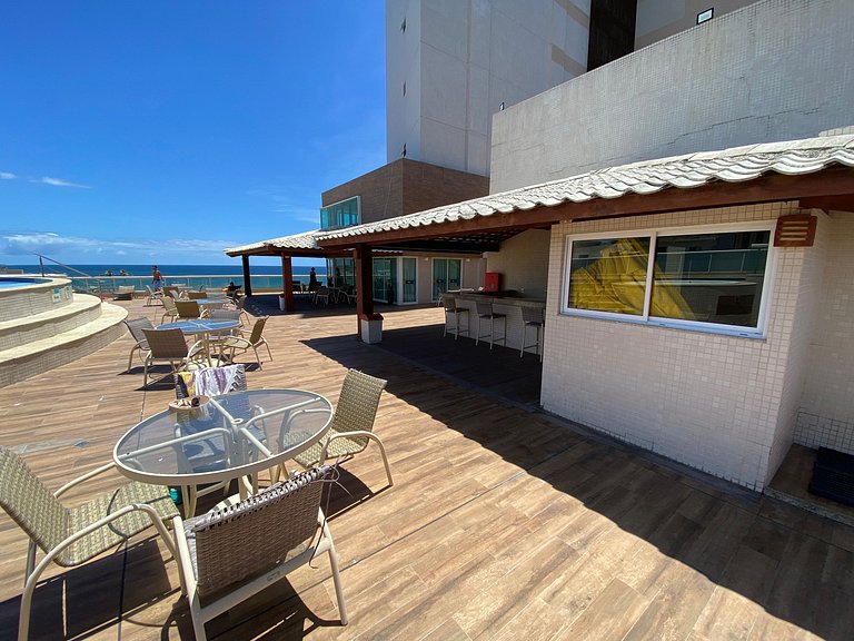 Apartamento completo e com vista mar na Orla de Salvador
