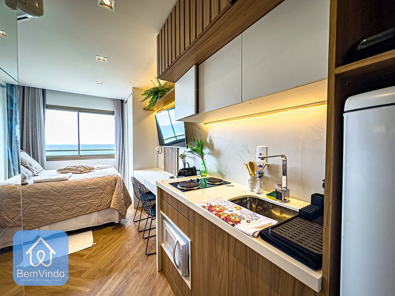 Studio Lindo e Finamente Decorado com Vista Mar