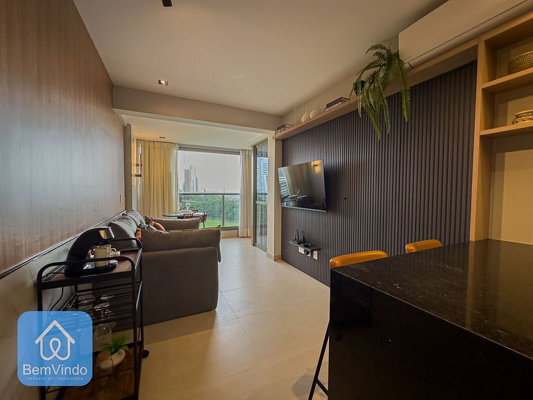 Apartamento em Prédio de Luxo na Ondina