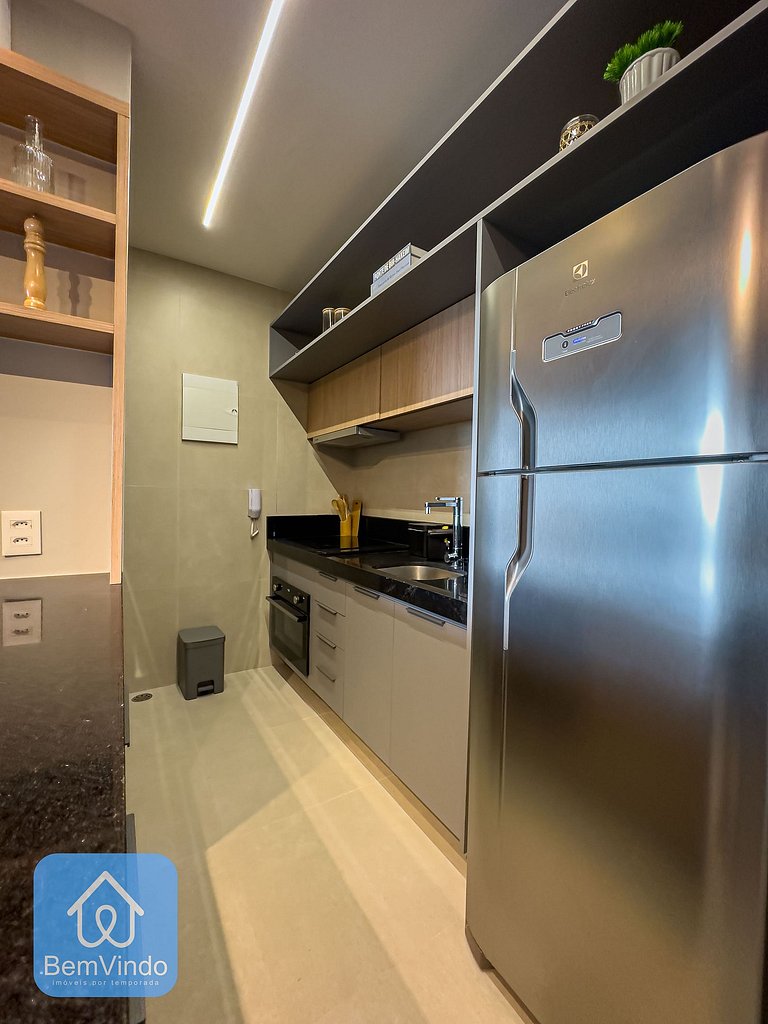 Apartamento em Prédio de Luxo na Ondina