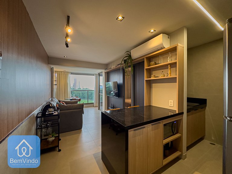 Apartamento em Prédio de Luxo na Ondina