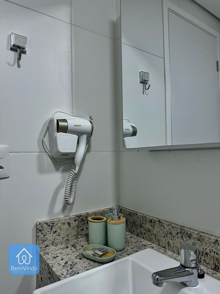 Quarto e Sala Aconchegante no Barra Conceito