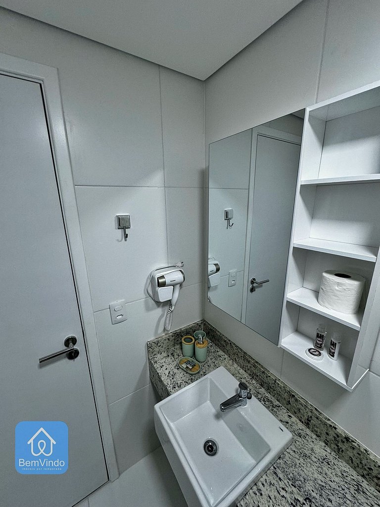 Quarto e Sala Aconchegante no Barra Conceito