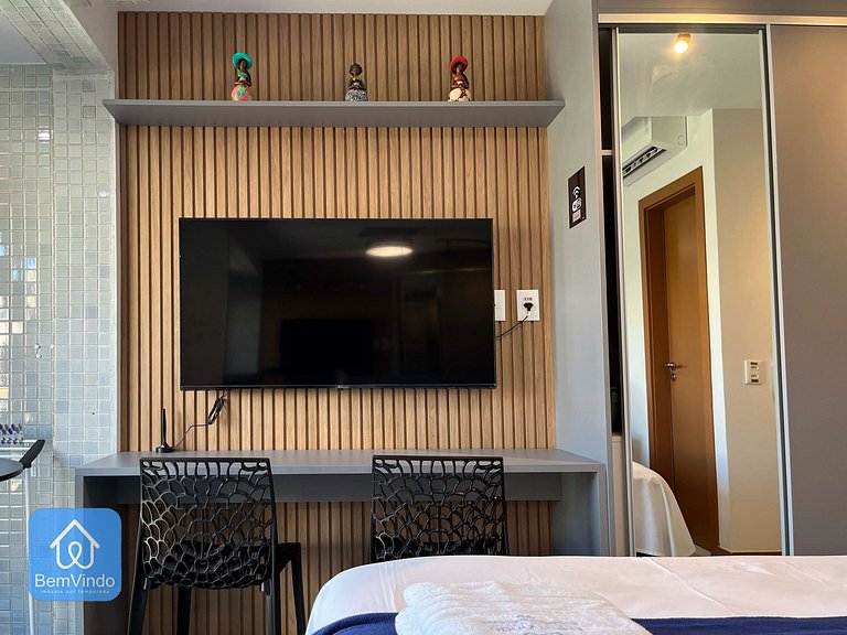 Suíte Decorada e Confortável Na Barra