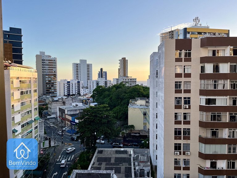 Estúdio Charmoso e Organizado Na Barra