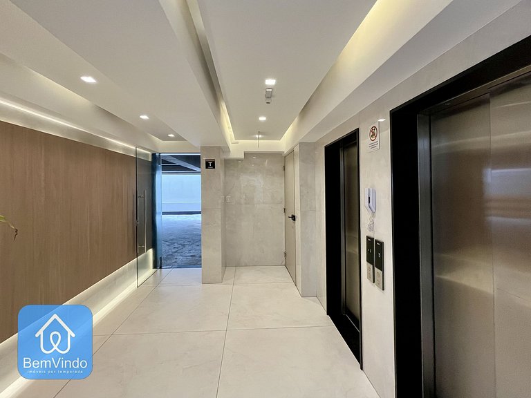 Refúgio Perfeito: Apartamento Equipado Vista Mar
