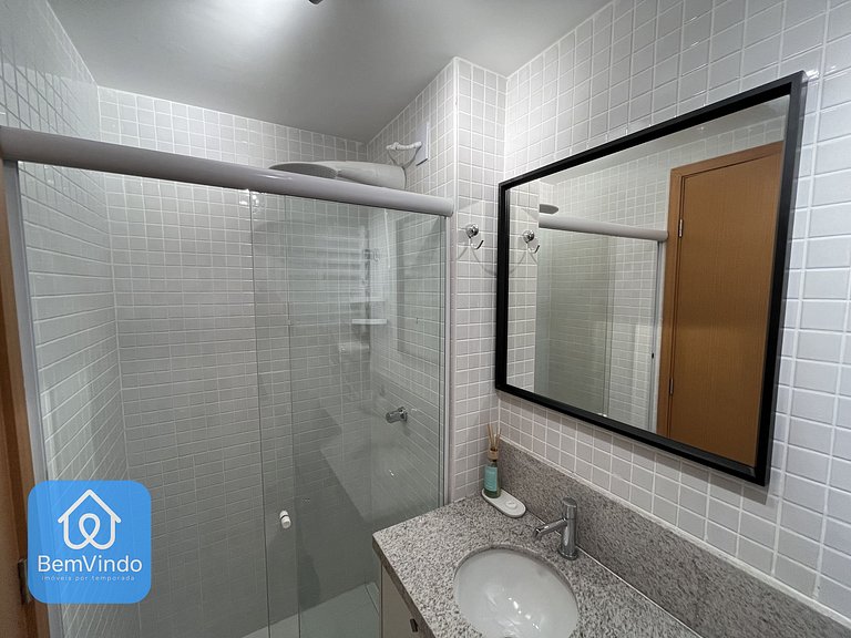 Estadia Incrível: Apartamento Decorado e Completo
