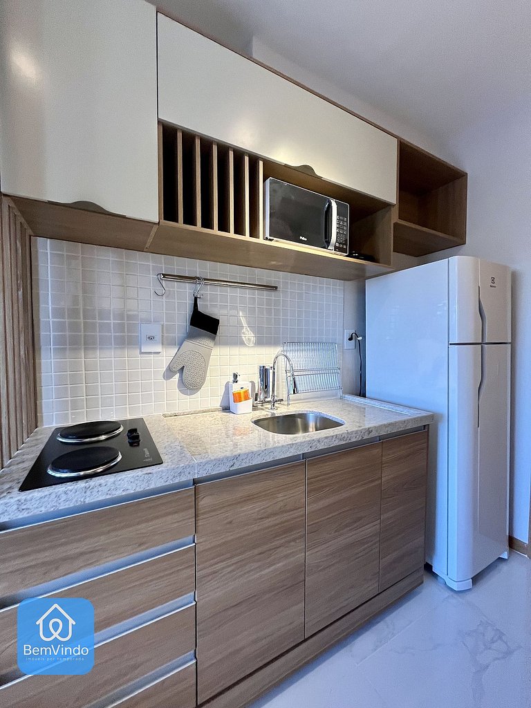Estadia Incrível: Apartamento Decorado e Completo