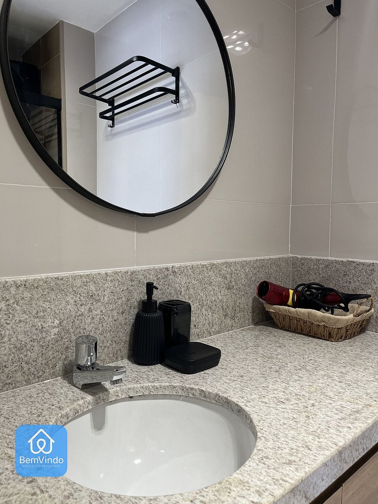 Quarto e Sala Organizado e Completo Na Ondina