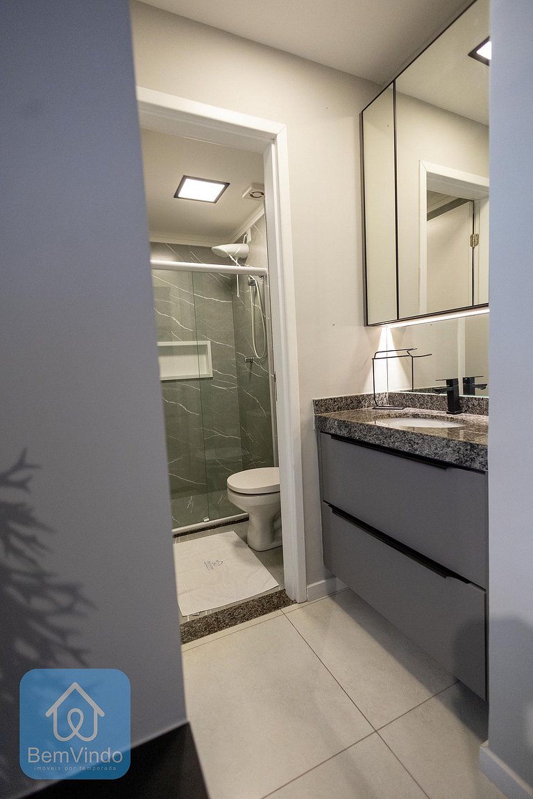 Apartamento Bem Equipado e Decorado