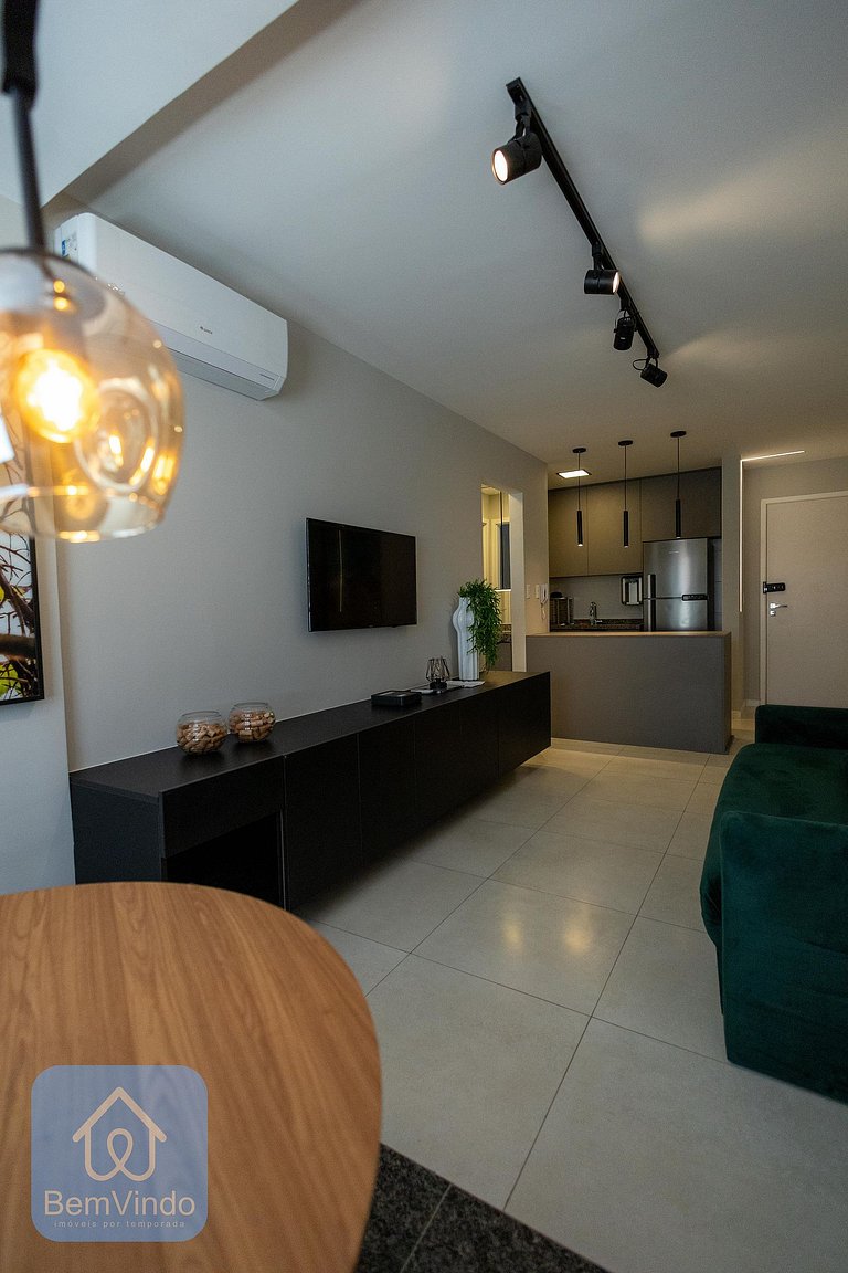 Apartamento Bem Equipado e Decorado